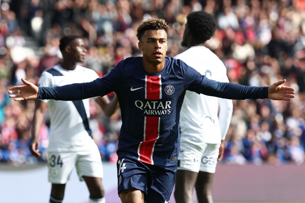 巴西媒体：内马尔已决定放弃大部分薪水，回归母队桑托斯.